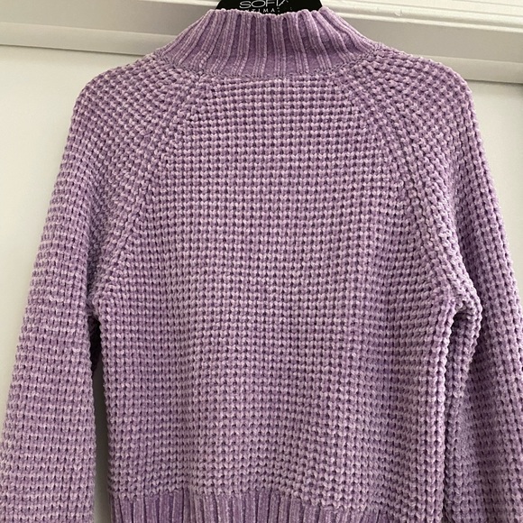 H&M Sweaters - H&M Sweater in a soft rib knit with a mock neck